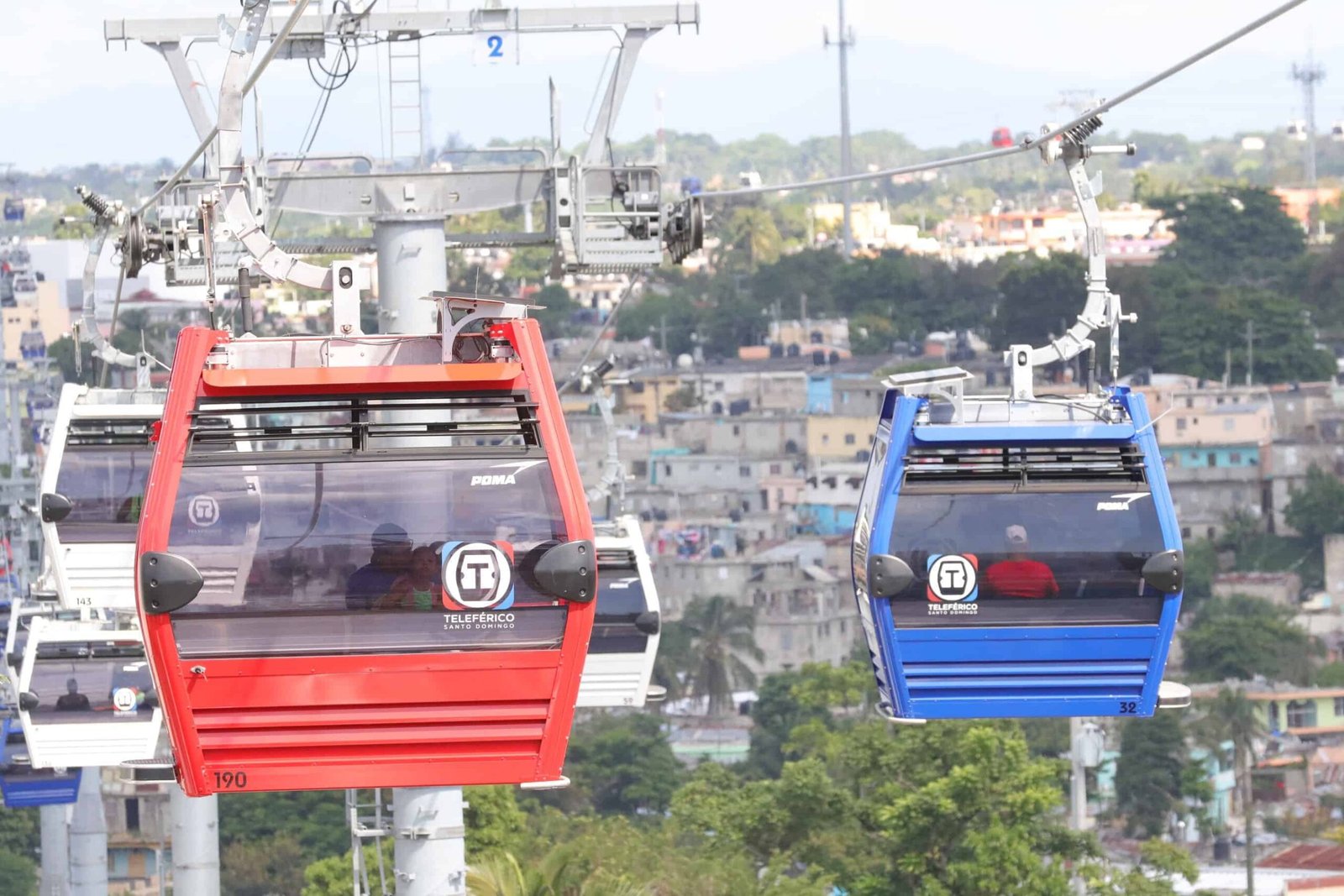 El Metro y Teleferico tendran nuevos horarios durante festividades de Fin Año.